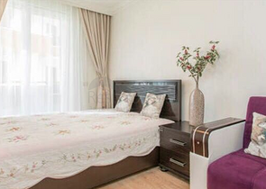 شقة مفروشة ضمن مجمع سكني من فئة الخمس نجوم في منطقة كونيالتي – أنطاليا