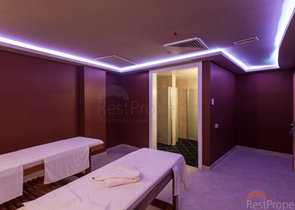 شقة مفروشة ضمن مجمع سكني من فئة الخمس نجوم في منطقة كونيالتي – أنطاليا