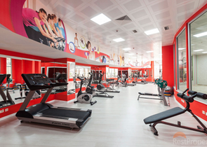 شقة مفروشة ضمن مجمع سكني من فئة الخمس نجوم في منطقة كونيالتي – أنطاليا