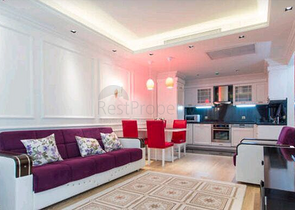 شقة مفروشة ضمن مجمع سكني من فئة الخمس نجوم في منطقة كونيالتي – أنطاليا