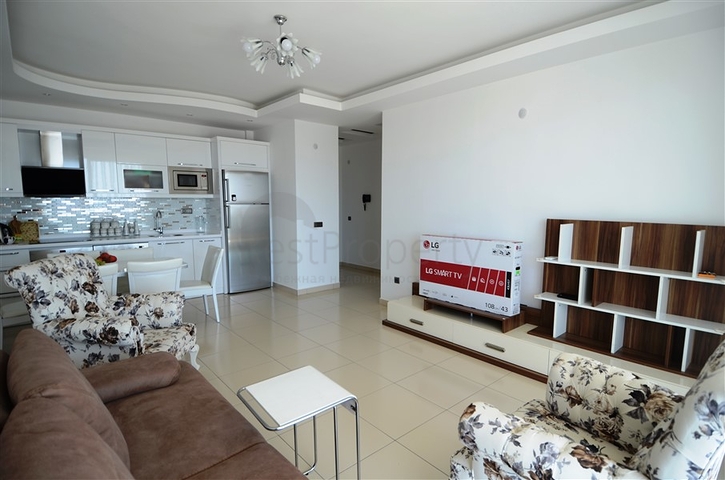 شقة مع إطلالة جميلة على البحر الأبيض المتوسط