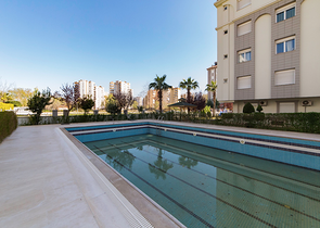 شقة مفروشة مميزة في منطقة لارا – انطاليا