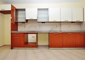 شقة ضمن مجمع سكني على ضفاف النهر في منطقة توسمور – ألانيا