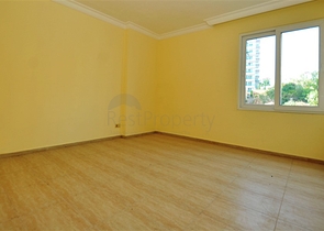 شقة ضمن مجمع سكني على ضفاف النهر في منطقة توسمور – ألانيا