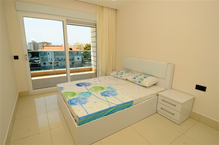 شقة مفروشة بإطلالة بحرية ضمن مجمع فاخر في منطقة توسمور – ألانيا