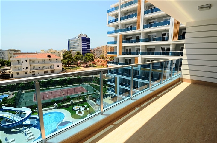 شقة مفروشة بإطلالة بحرية ضمن مجمع فاخر في منطقة توسمور – ألانيا