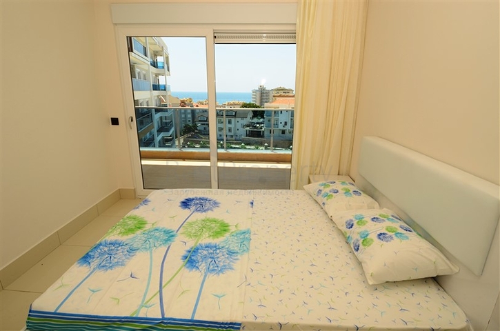 شقة مفروشة بإطلالة بحرية ضمن مجمع فاخر في منطقة توسمور – ألانيا