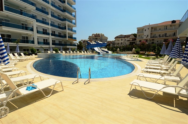 شقة مفروشة بإطلالة بحرية ضمن مجمع فاخر في منطقة توسمور – ألانيا