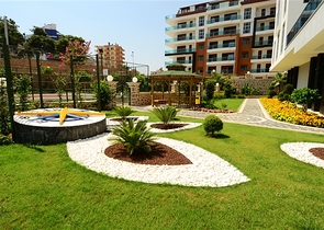 شقة مفروشة بإطلالة بحرية ضمن مجمع فاخر في منطقة توسمور – ألانيا