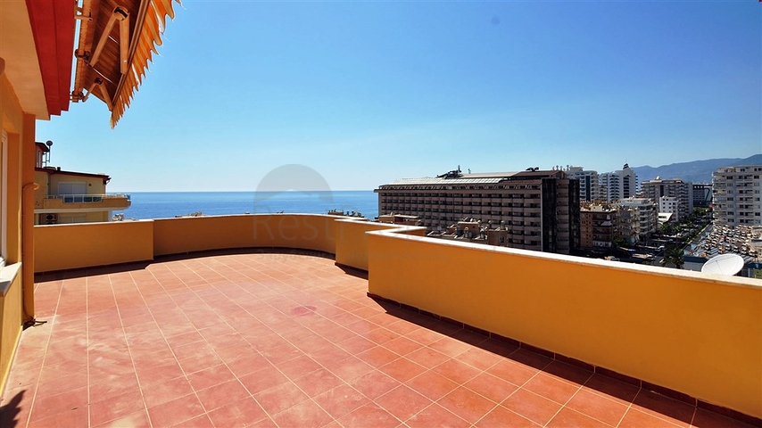 شقة بنتهاوس مفروشة في منطقة محمودلار – ألانيا