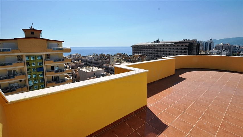 شقة بنتهاوس مفروشة في منطقة محمودلار – ألانيا