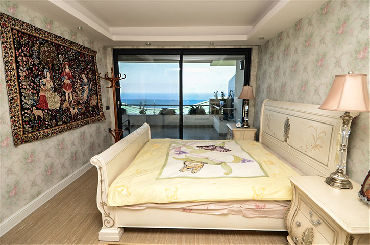 شقة دوبلكس فاخرة على الطراز الشرقي في منطقة كوناكليه – ألانيا