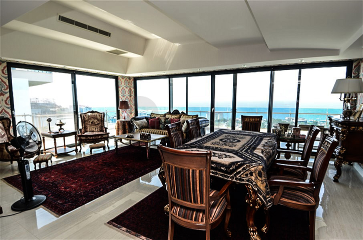 شقة دوبلكس فاخرة على الطراز الشرقي في منطقة كوناكليه – ألانيا