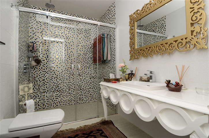 شقة دوبلكس فاخرة على الطراز الشرقي في منطقة كوناكليه – ألانيا