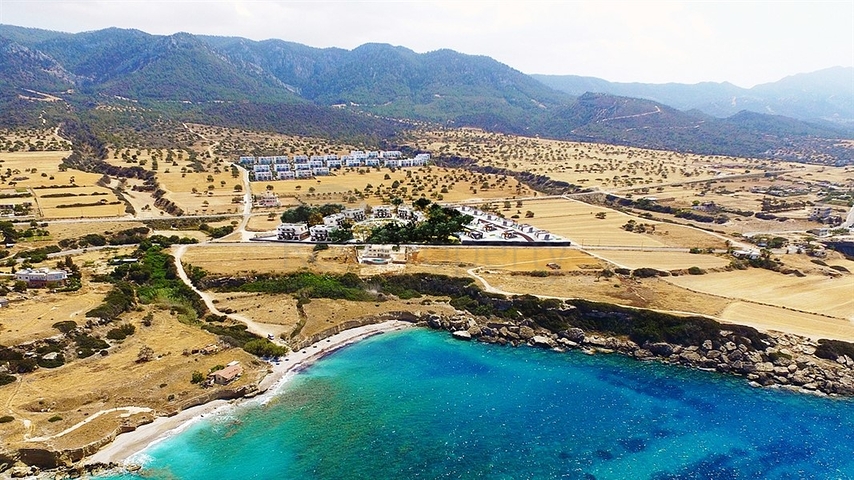 شقة بنتهاوس بإطلالات خلابة في منطقة إيسين تبه – قبرص التركية