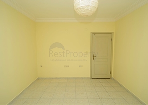 شقة بثلاث غرف ضمن مجمع سكني في مركز مدينة ألانيا