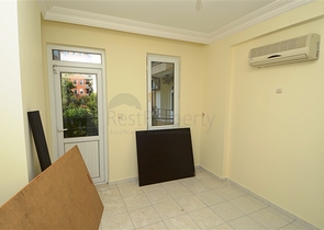 شقة بثلاث غرف ضمن مجمع سكني في مركز مدينة ألانيا