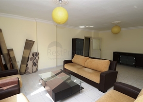 شقة بثلاث غرف ضمن مجمع سكني في مركز مدينة ألانيا