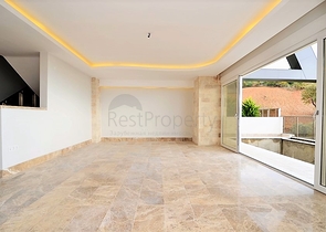 فيلا جديدة باطلالة بحر ساحرة في الانيا - كارجي جاك 