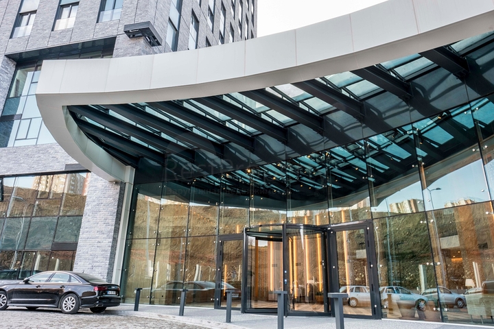 موقع مميز - تصاميم حديثة - شقق فاخرة للبيع في منطقة سارير / اسطنبول 