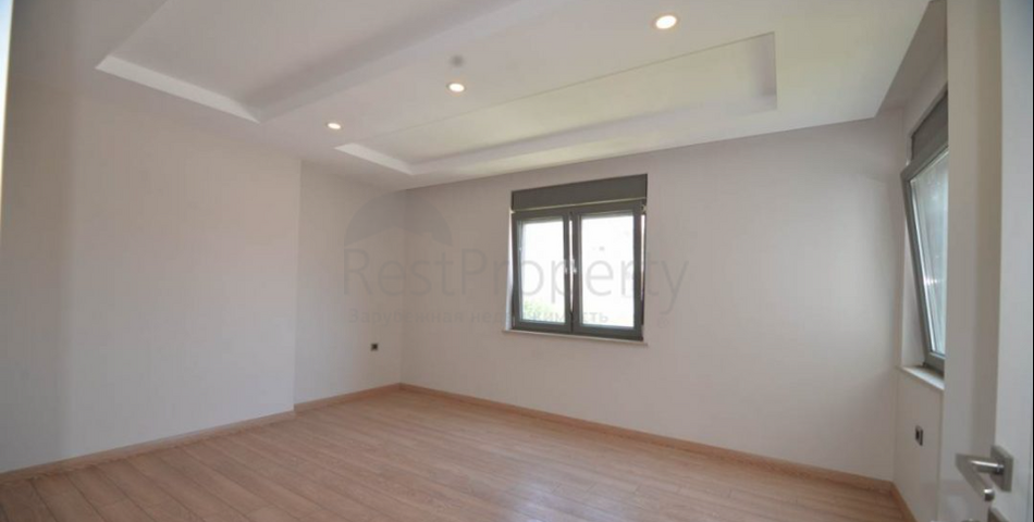 شقق فسيحة 4 + 1 في اونجالي كونيالتي انطاليا