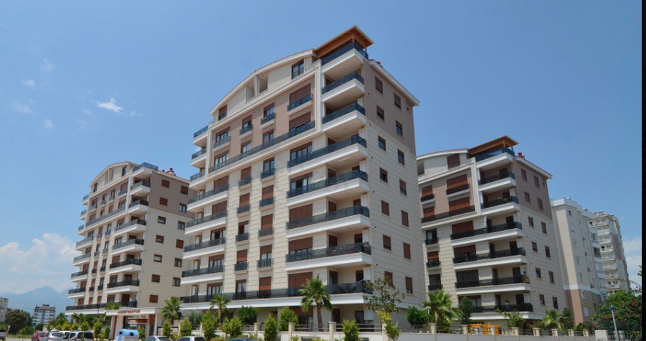 شقق فسيحة 4 + 1 في اونجالي كونيالتي انطاليا