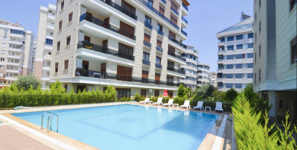 شقق فسيحة 4 + 1 في اونجالي كونيالتي انطاليا