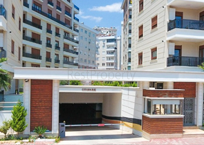 شقق فسيحة 4 + 1 في اونجالي كونيالتي انطاليا