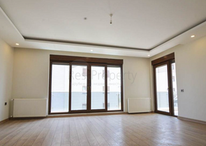 شقق فسيحة 4 + 1 في اونجالي كونيالتي انطاليا