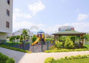 شقق فسيحة 4 + 1 في اونجالي كونيالتي انطاليا