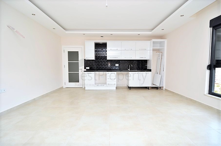 شقة غرفة وصالة ضمن مجمع بخدمات خمس نجوم في اوبا / الانيا