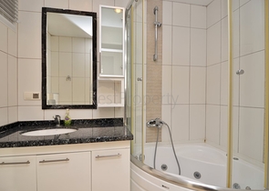 دوبلكس فاخرة ضمن مجمع سكني عائلي في جيكجلي / الانيا 