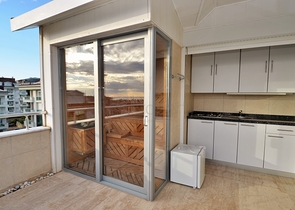 دوبلكس فاخرة ضمن مجمع سكني عائلي في جيكجلي / الانيا 