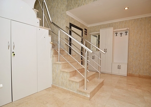 دوبلكس فاخرة ضمن مجمع سكني عائلي في جيكجلي / الانيا 