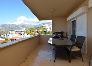 اطلالة بحر - دوبلكس مؤثثة - 3 غرف وصالة - سعر مناسب - كارجي جاك / الانيا 