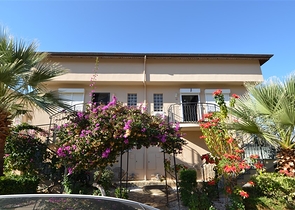 اطلالة بحر - دوبلكس مؤثثة - 3 غرف وصالة - سعر مناسب - كارجي جاك / الانيا 