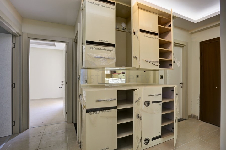 شقق جاهزة 2 + 1 في مجمع في دوشيميتي أنطاليا