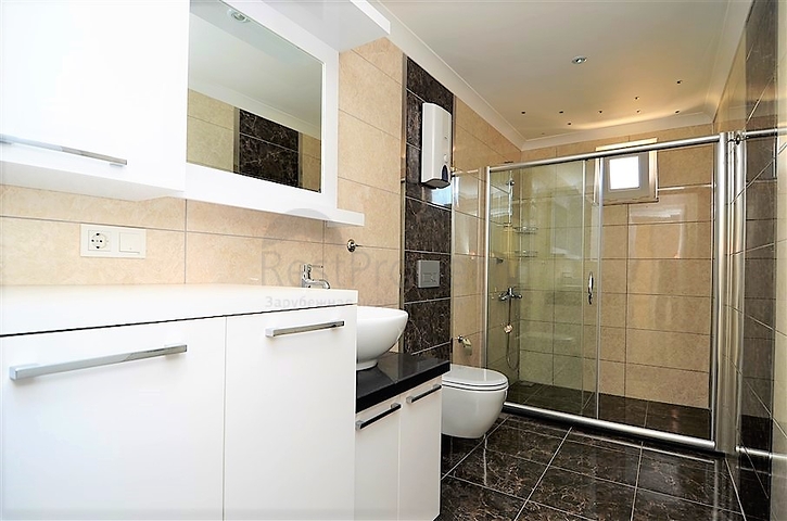 دوبلكس عائلية واسعة في مهموتلار / الانيا 