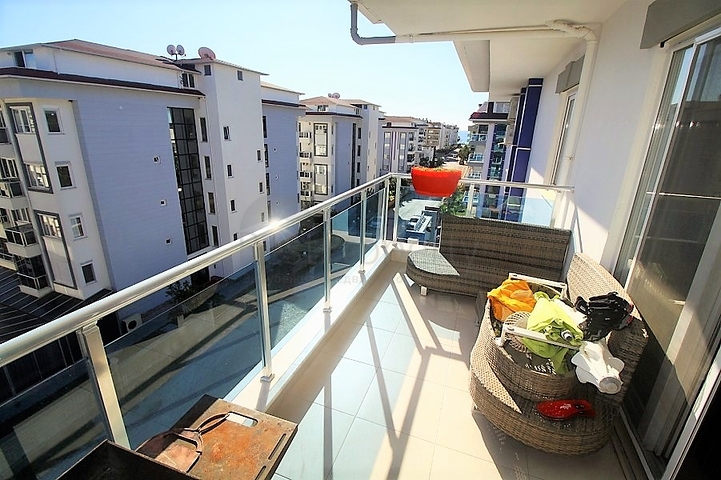 دوبلكس ثلاث غرف وصالة ضمن مجمع سكني حديث في كاستل / الانيا 