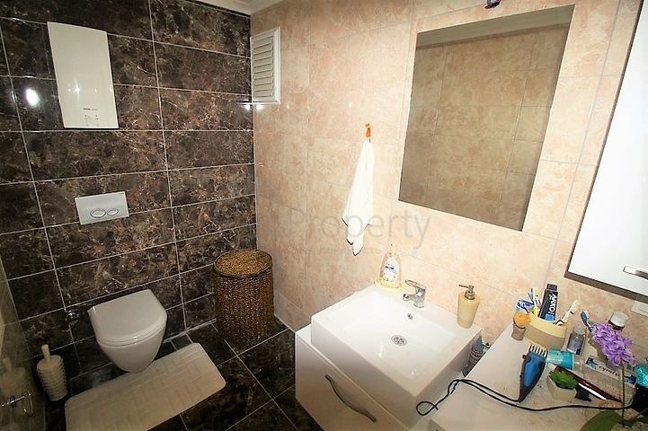 دوبلكس ثلاث غرف وصالة ضمن مجمع سكني حديث في كاستل / الانيا 