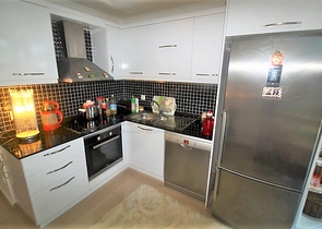 دوبلكس ثلاث غرف وصالة ضمن مجمع سكني حديث في كاستل / الانيا 