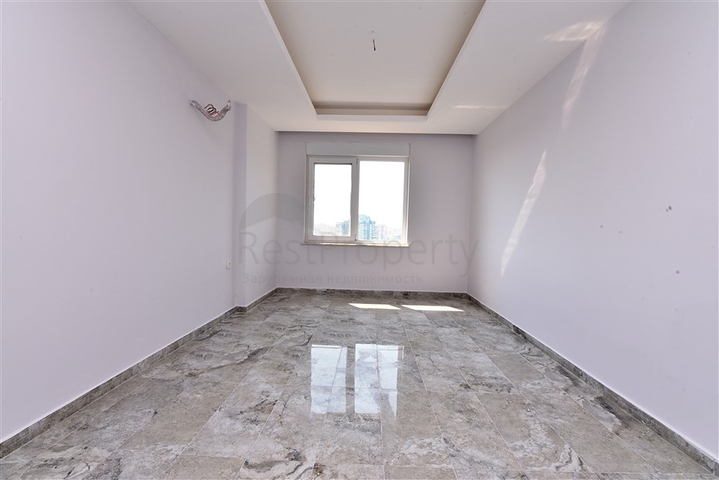 دوبلكس فاخرة - تراس واسع باطلالة بحر - ضمن مجمع سكني في مهموتلار / الانيا 