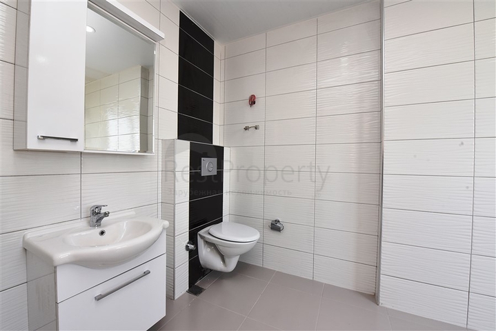 دوبلكس فاخرة - تراس واسع باطلالة بحر - ضمن مجمع سكني في مهموتلار / الانيا 