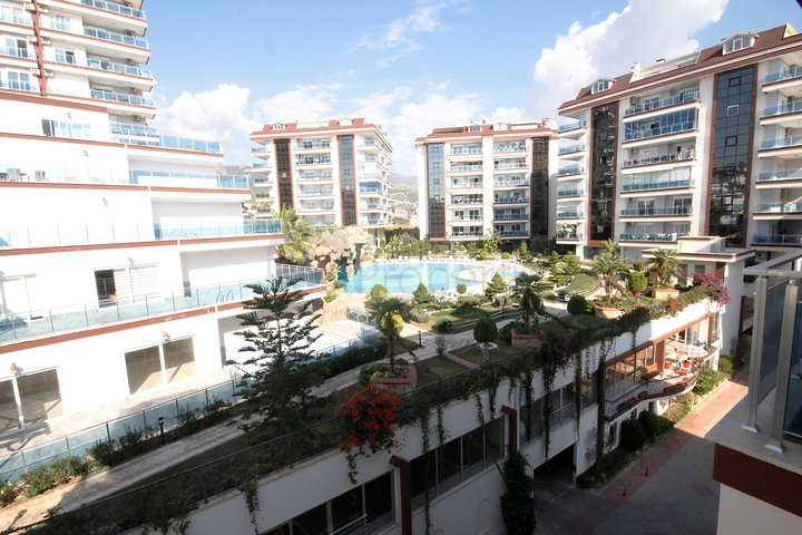 شقة غرفتين وصالة ضمن مجمع خمس نجوم في جيكجلي / الانيا 