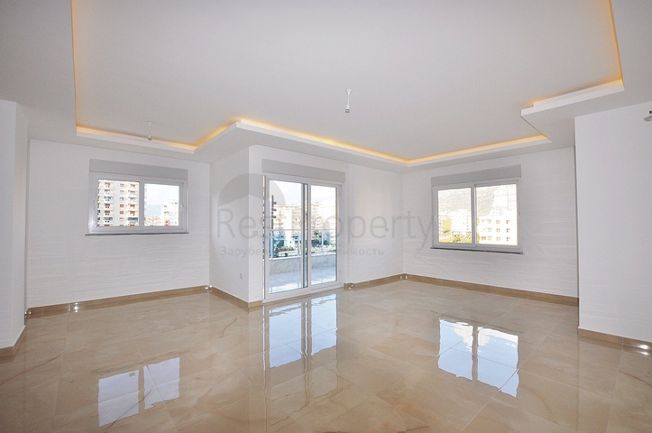 شقق بتصاميم متنوعة -بناء سكني قريب من البحر - مهموتلار / الانيا  