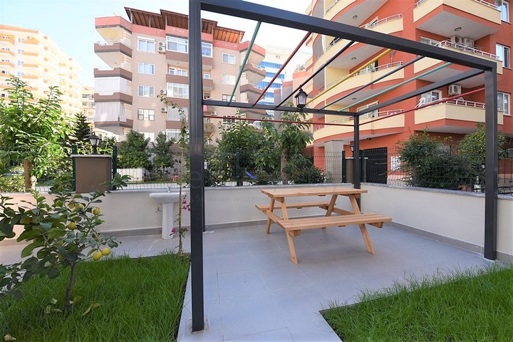 شقق بتصاميم متنوعة -بناء سكني قريب من البحر - مهموتلار / الانيا  