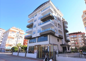 شقق بتصاميم متنوعة -بناء سكني قريب من البحر - مهموتلار / الانيا  