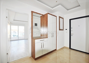 شقق بتصاميم متنوعة -بناء سكني قريب من البحر - مهموتلار / الانيا  