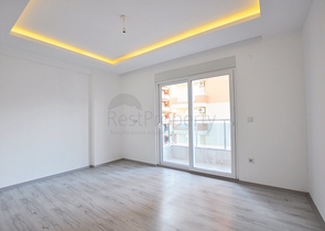 شقق بتصاميم متنوعة -بناء سكني قريب من البحر - مهموتلار / الانيا  