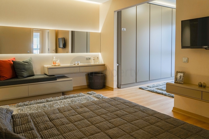 شقق عائلية ضمن مجمع سكني حديث في منطقة بيلك دوزو في اسطنبول 